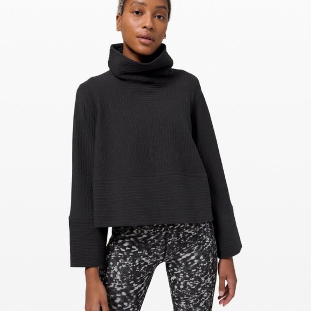 Lululemon retreat yourself pullover